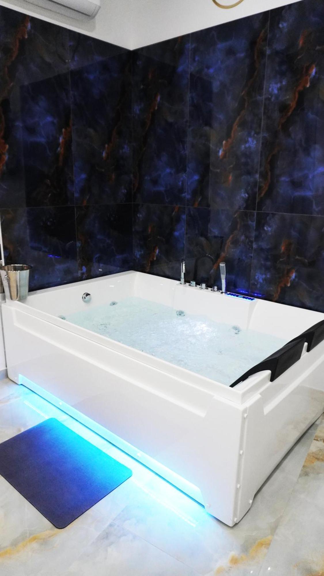 Da Tonino Luxury Apartments Naples Bilik gambar