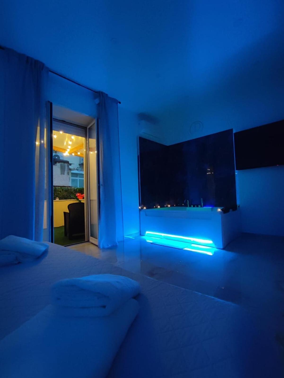 Da Tonino Luxury Apartments Naples Luaran gambar