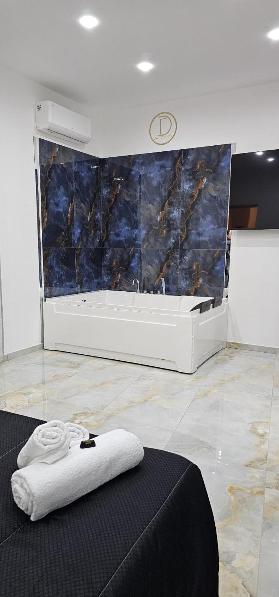 Da Tonino Luxury Apartments Naples Luaran gambar
