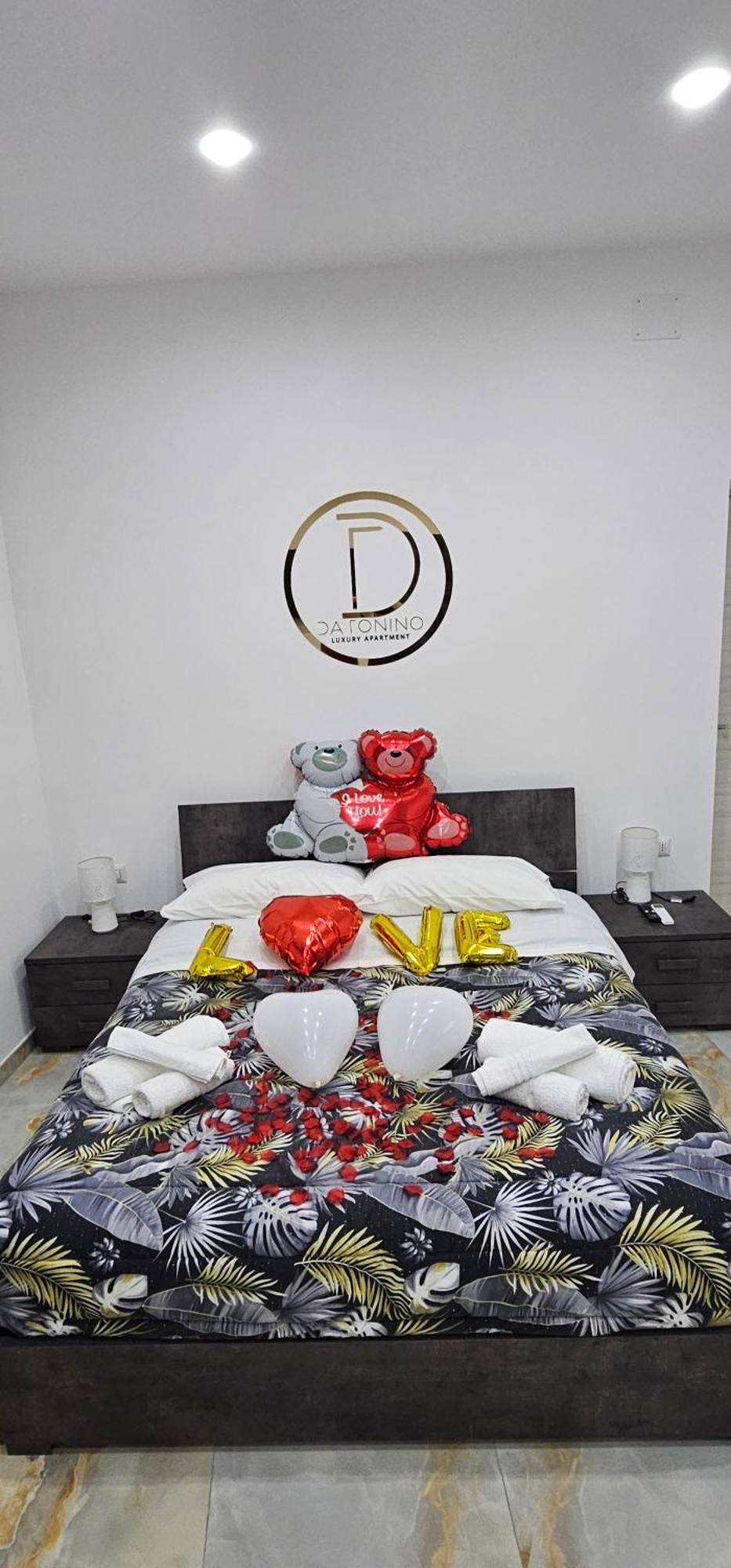 Da Tonino Luxury Apartments Naples Luaran gambar